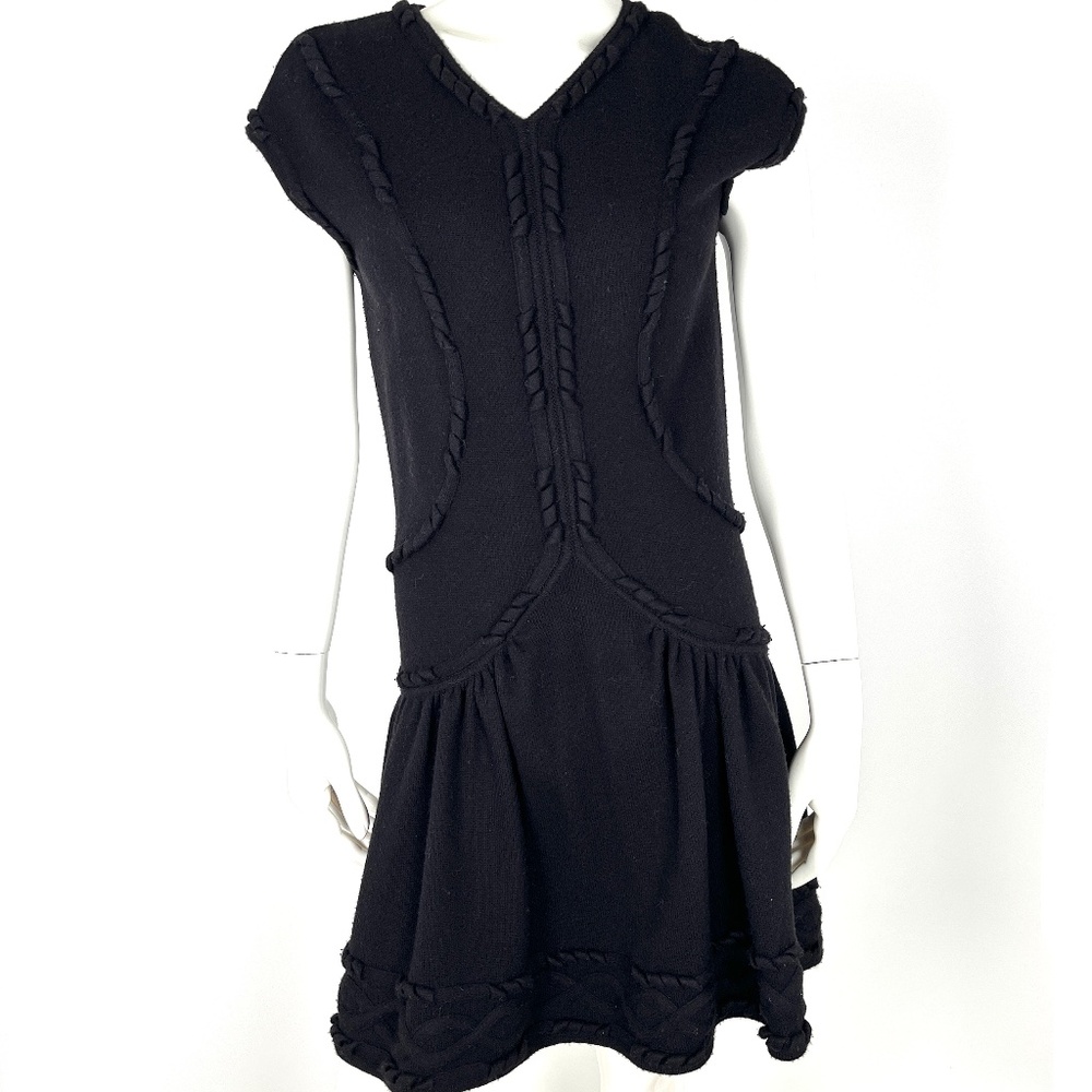 Authentic CHANEL Sleeveless Wool Cashmere Black Knee Length Dress 36 4 6